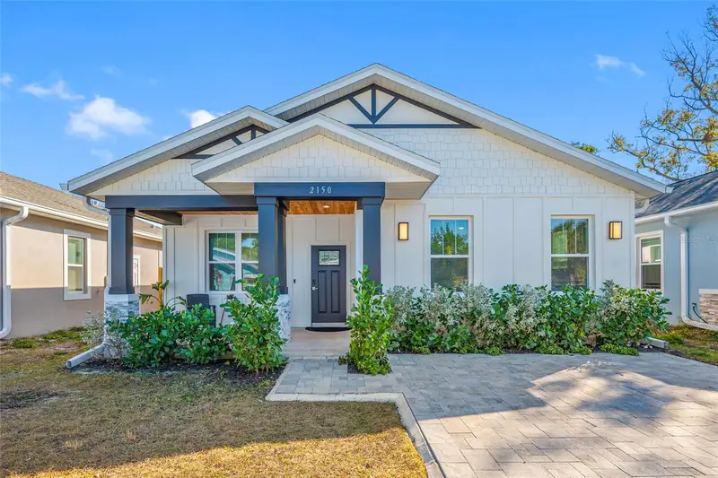 2150 43rd Ter N, FL