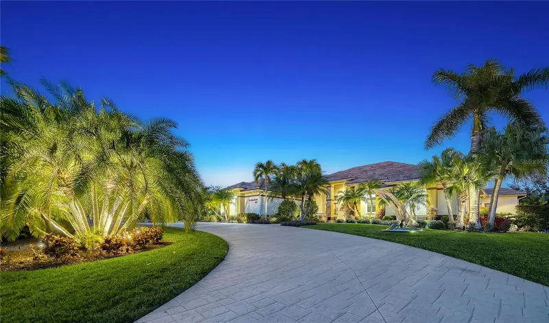 8017 Manasota Key Rd, FL