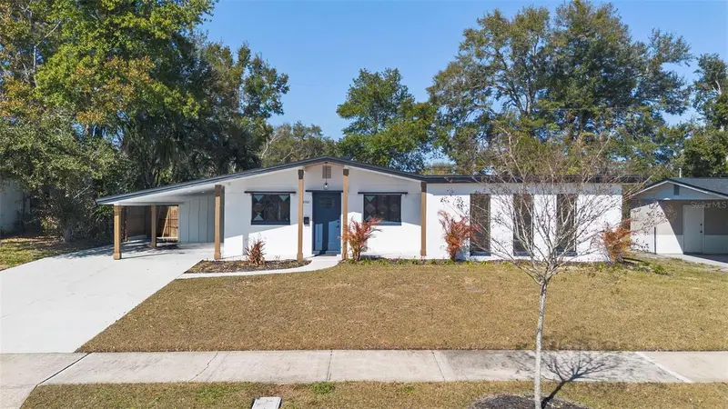 Holden Heights pending