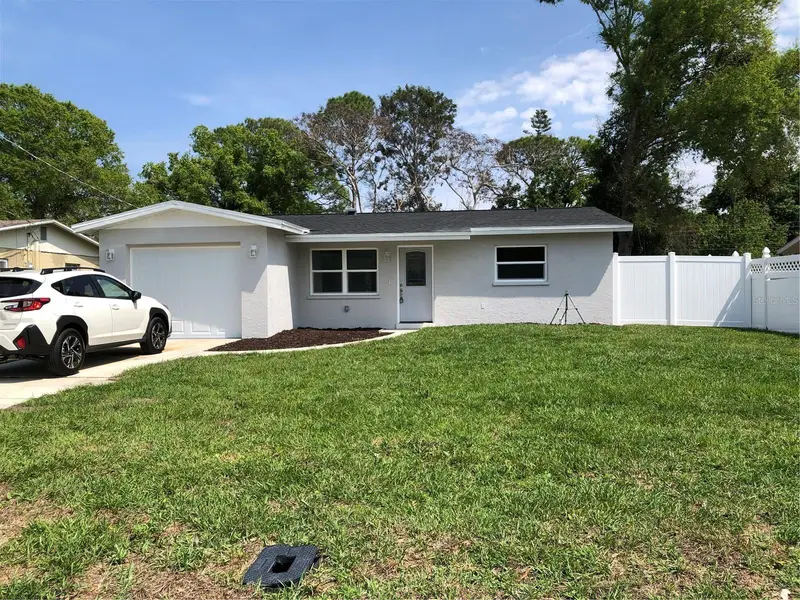 345 Parkland Ave, FL