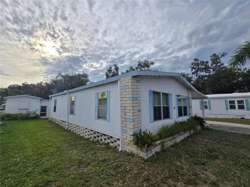 3327 Eileen Dr, FL