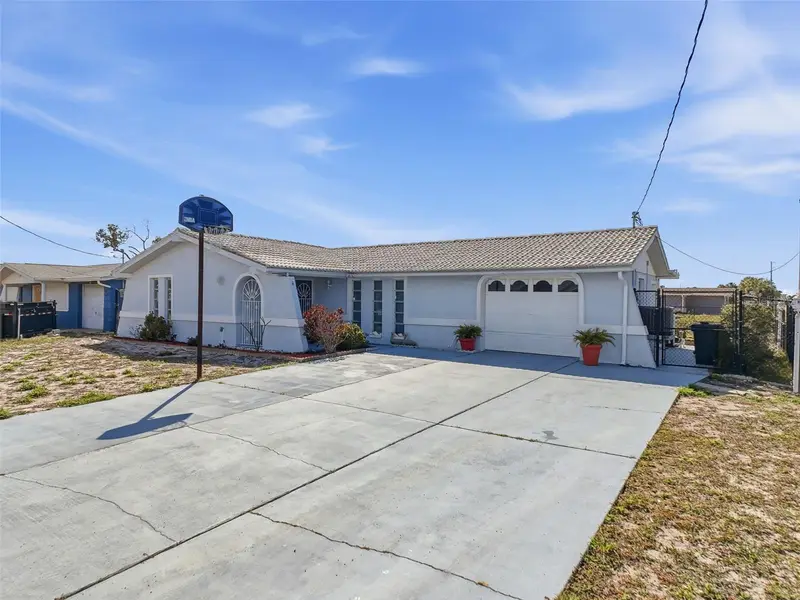 13701 Veronica Dr, FL