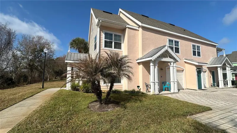 5006 Mangrove Aly #201, FL