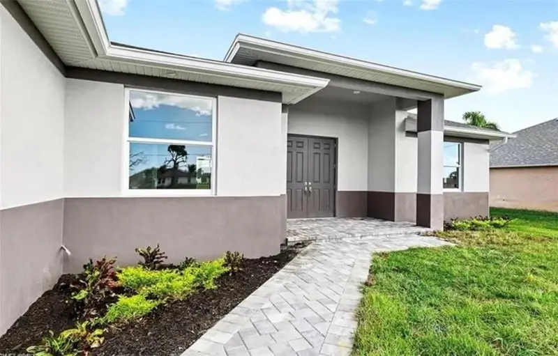 928 Ne 3rd Ave, FL