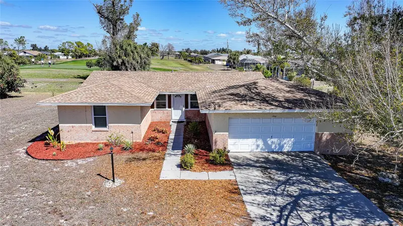 60 Rotonda Cir, FL