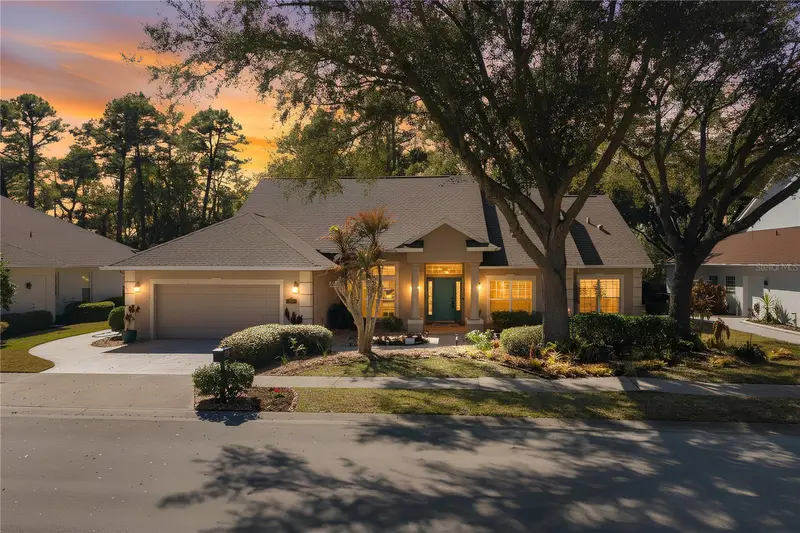 5039 Greenbriar Trl, FL