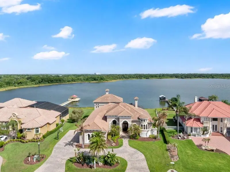 3040 Highlands By The Lake Way, FL