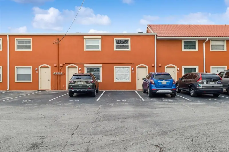 50 Needle Blvd #32, FL
