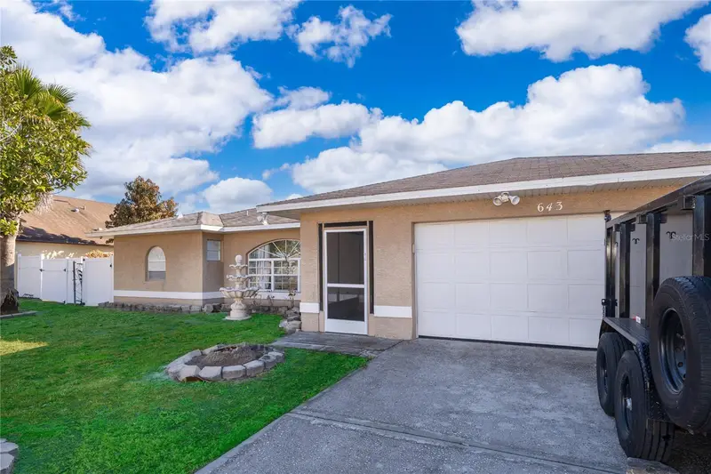 643 Brockton Dr, FL