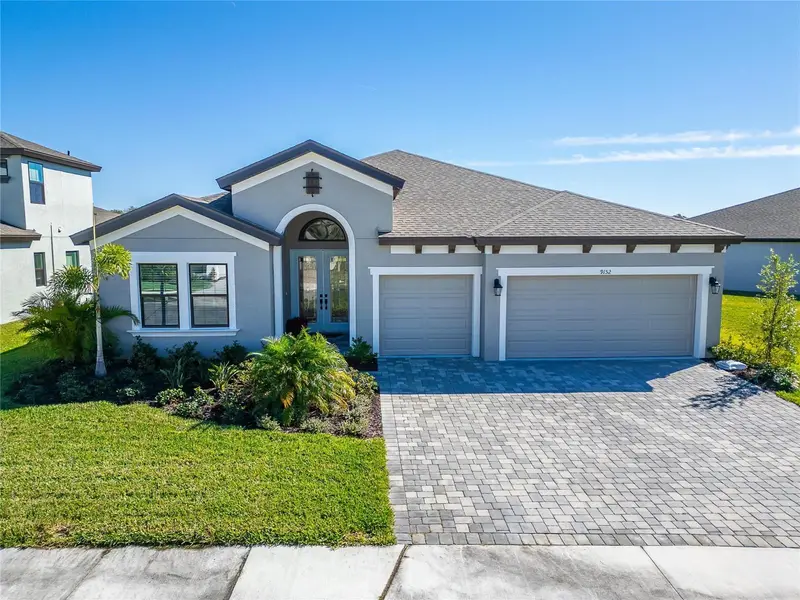 9152 Warm Springs Cir, FL