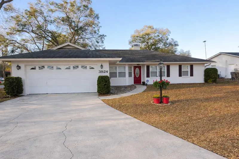 3924 Crews Lake Dr, FL