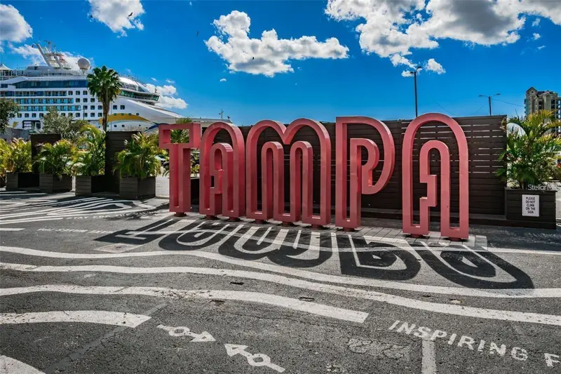 1209 E Cumberland Ave #508, FL