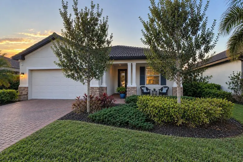 Watercrest, Venice listing