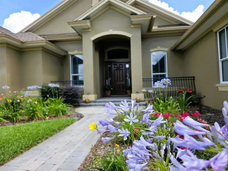 5629 Hillside Landings Rd, FL