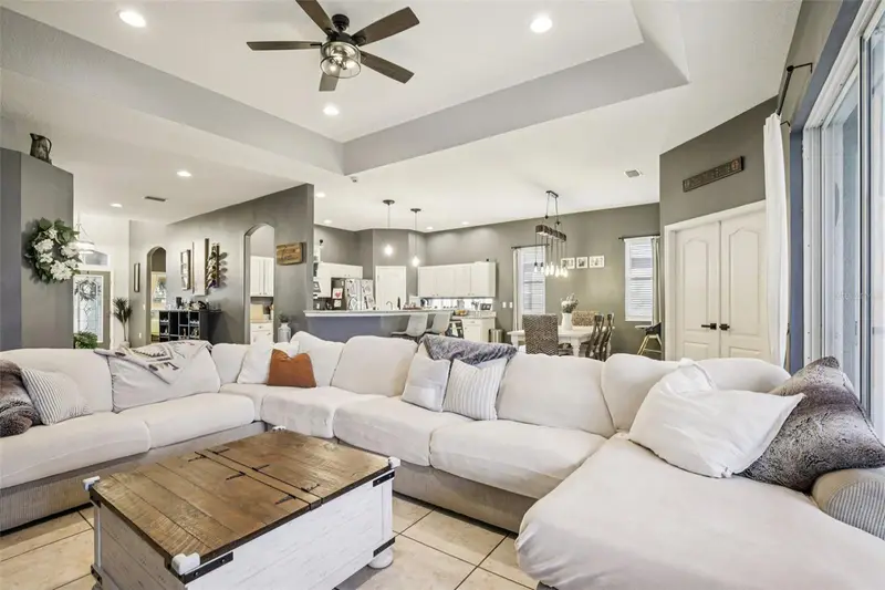 8348 47th Street Cir E, FL