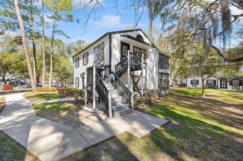7930 Midway Drive Ter #R201, FL