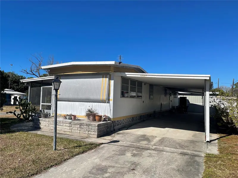 6523 Sandra Dr, FL
