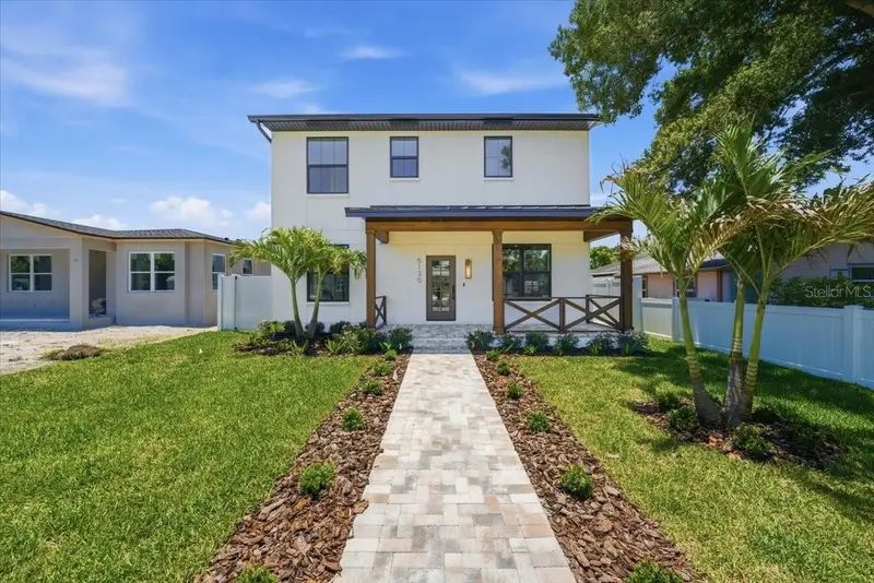 5130 Dartmouth Ave N, FL