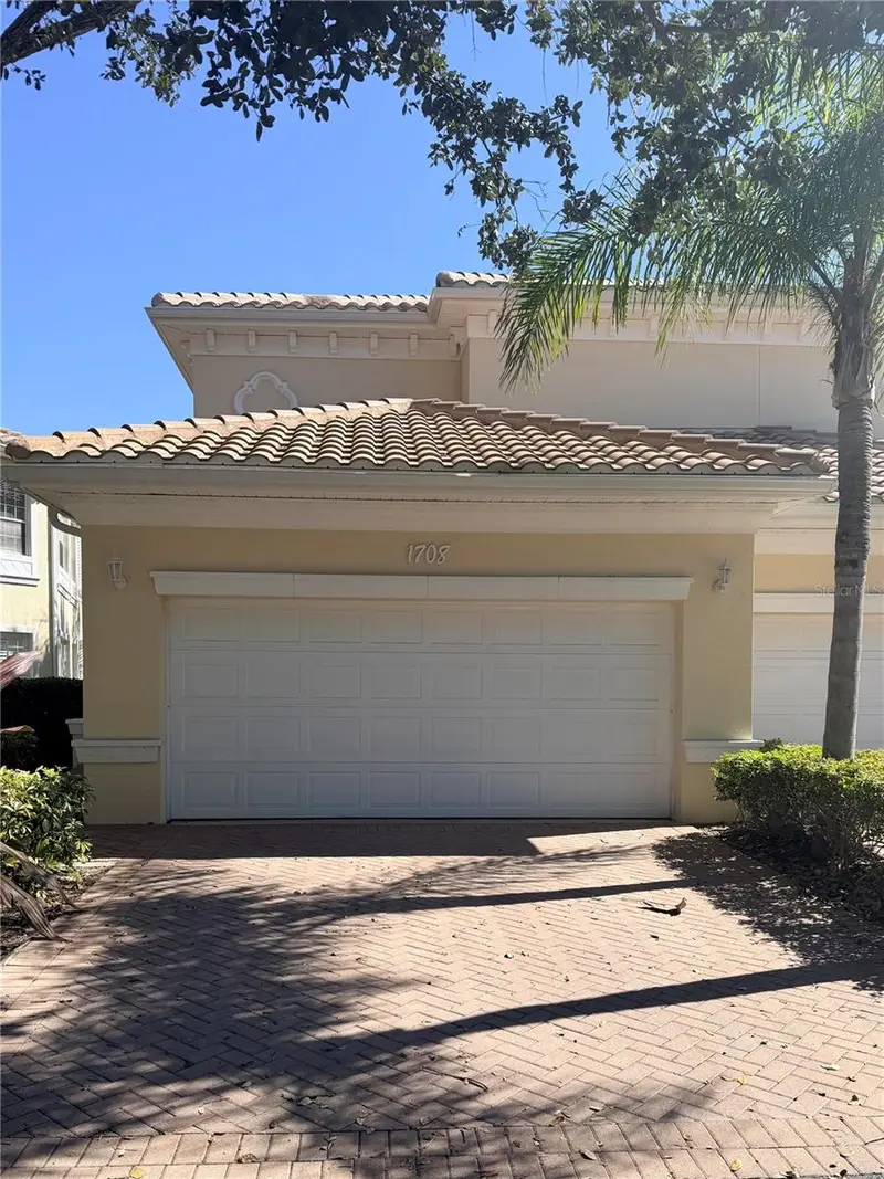 1708 Triano Cir #1708, FL