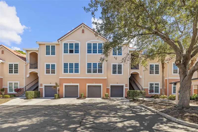 4170 Central Sarasota Pkwy #425, FL