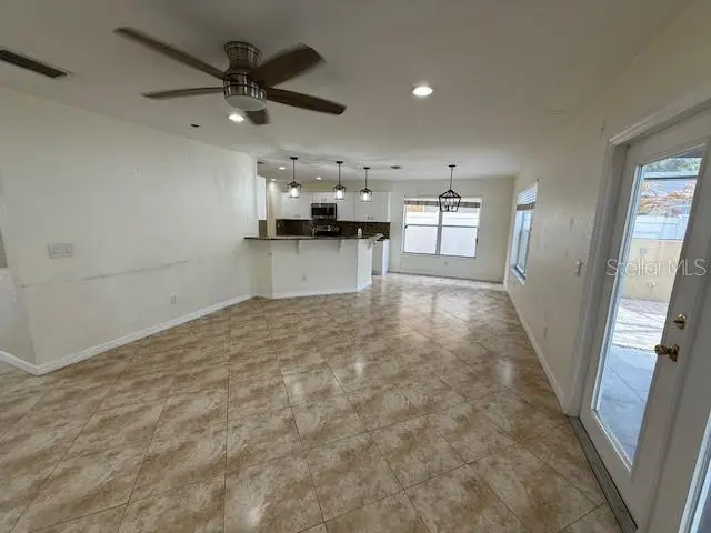 11722 Crest Creek Dr, FL