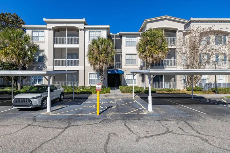 3000 Laurel Park Ln #302, FL