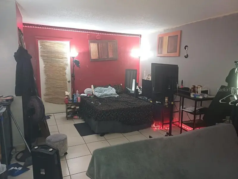 8421 S Orange Blossom Trl #411, FL