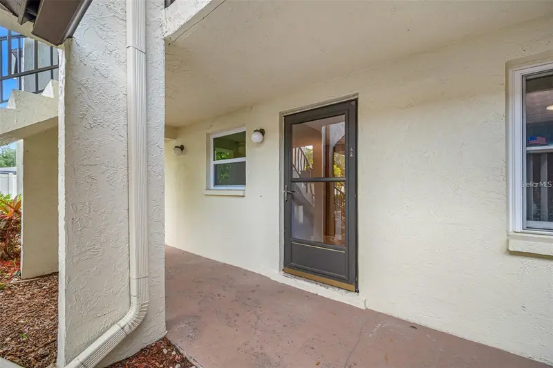 1100 E Bay Dr #82, FL