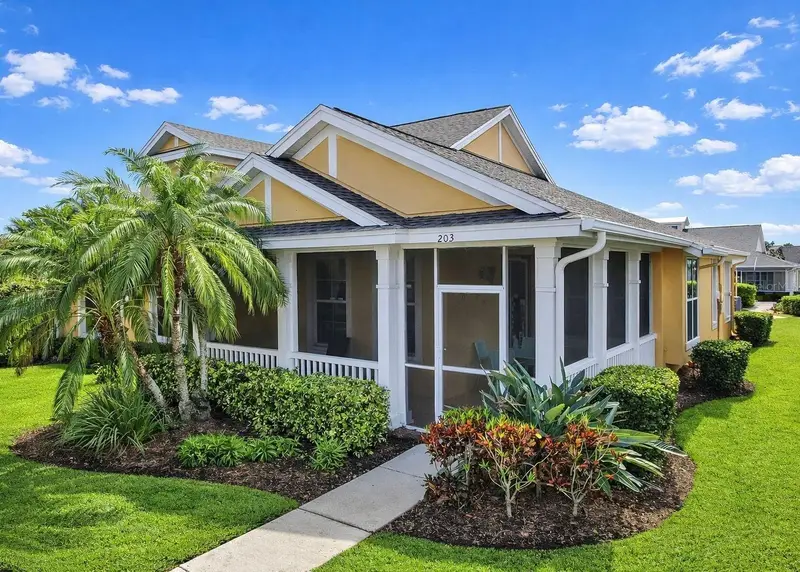 203 Oceania Ct, FL