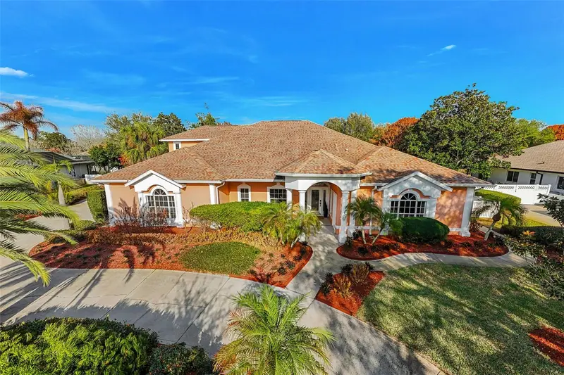 3130 Southern Oaks Dr, FL