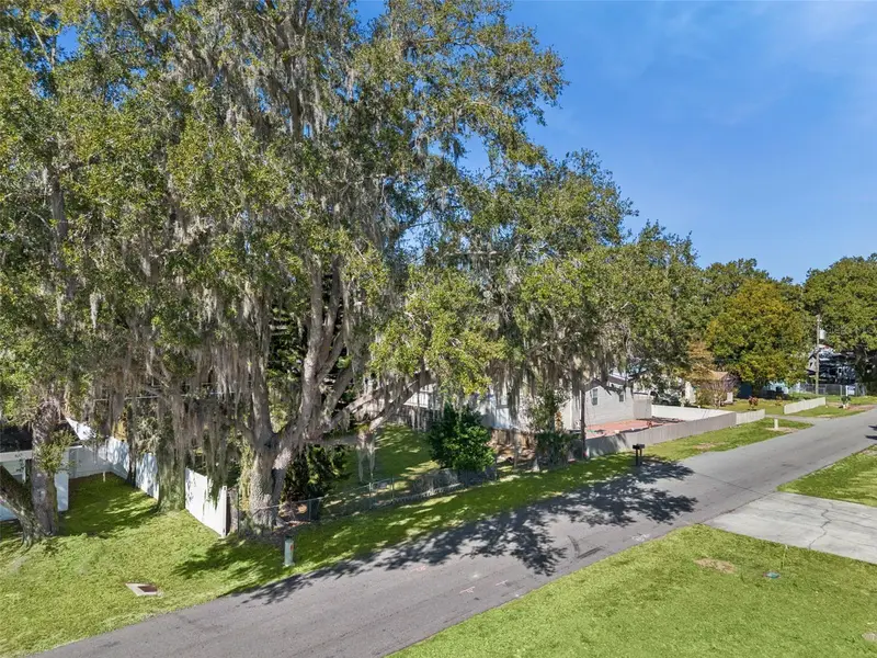 1724 Evergreen St, FL