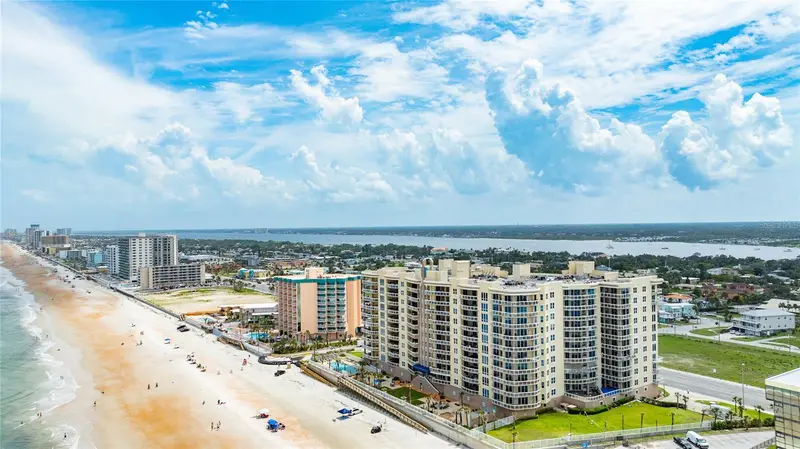 1925 S Atlantic Ave #1005, FL