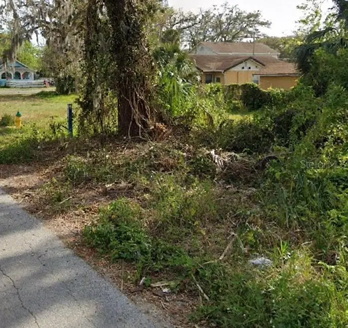00 Division St, FL
