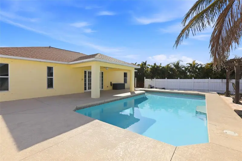 1209 Nw 19th St, FL