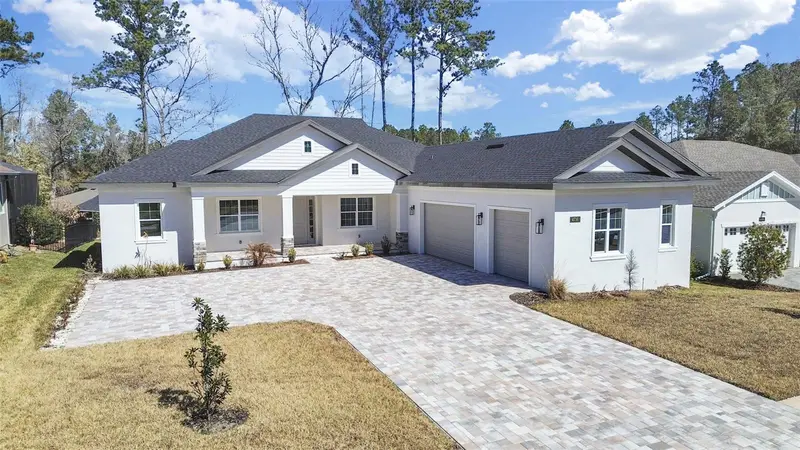 4716 Hickory Oak Dr, FL