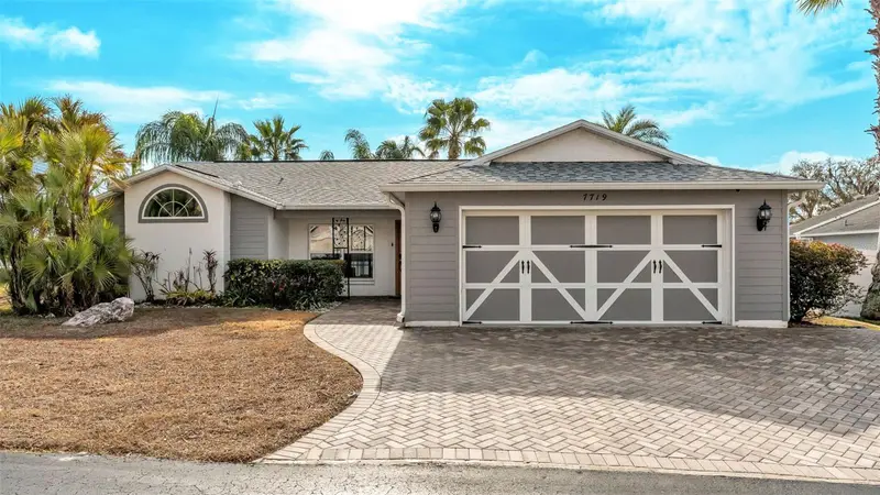 7719 Landsdowne Ln, FL