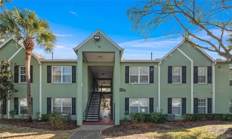 2077 Dixie Belle Dr #2077c, FL