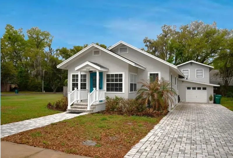 1245 N Alexander St, FL