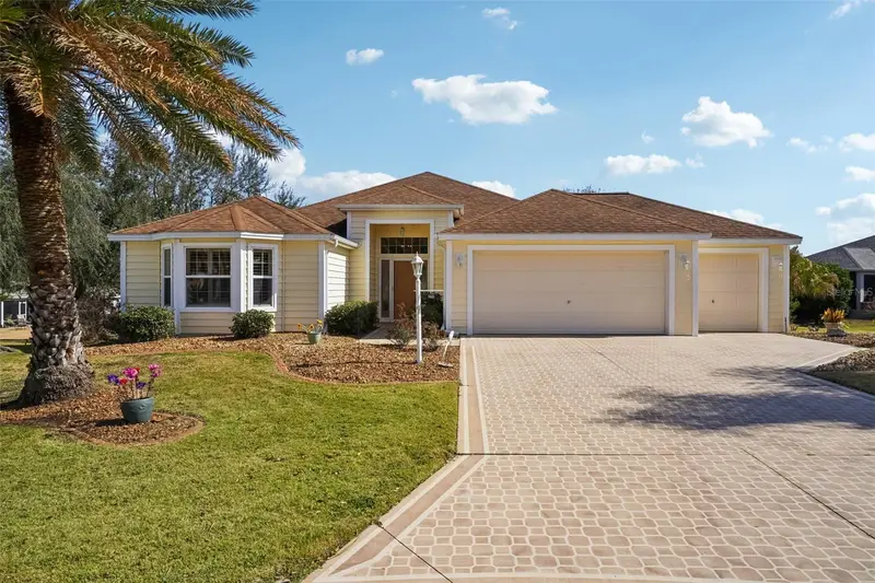 2251 Opal Ct, FL