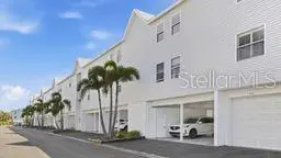 3607 E Bay Dr #211, FL