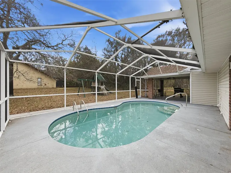 132 Forest Wood Ct, FL