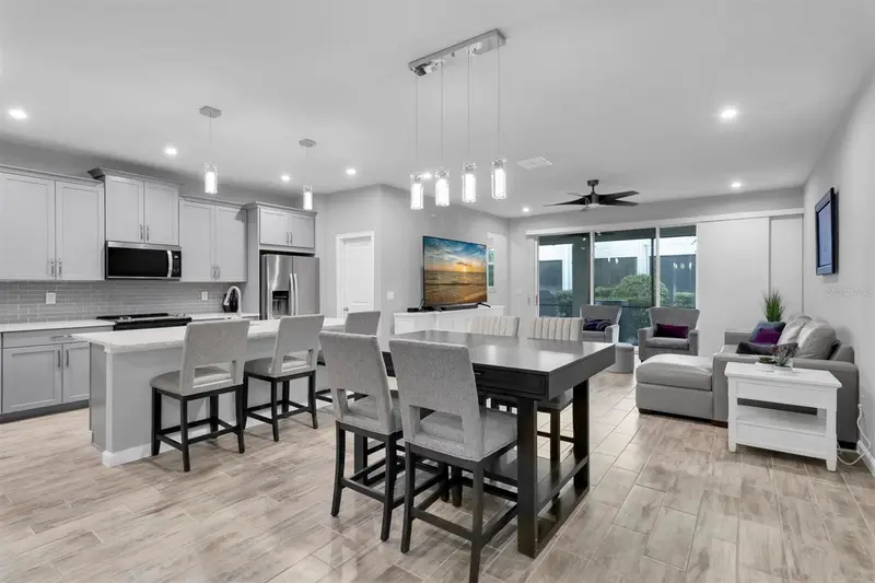 19421 Monarch Wind Way, FL