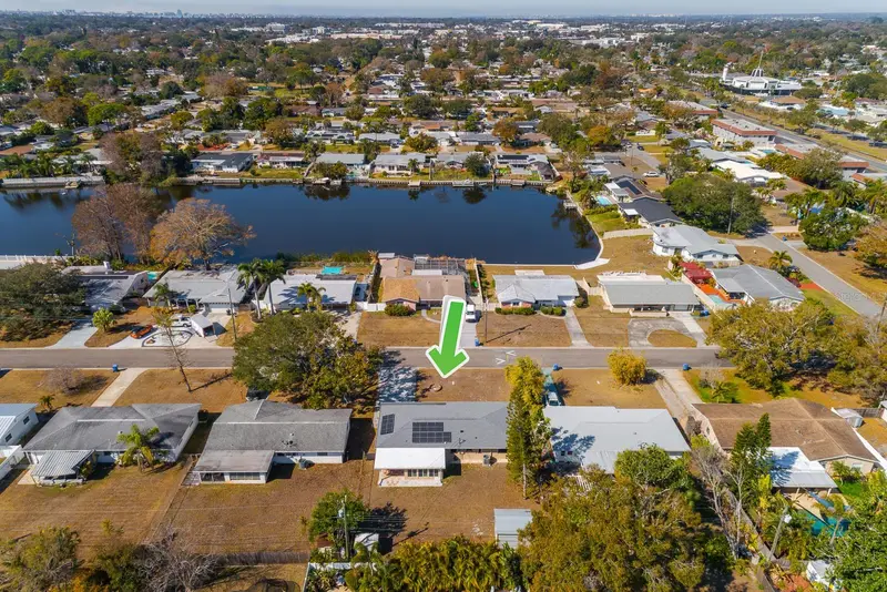 1901 Winchester Rd N, FL