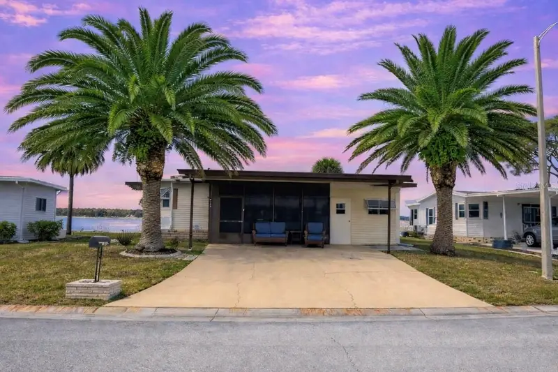 772 Imperial Dr, FL