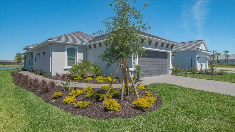 16139 Isola Pl, FL