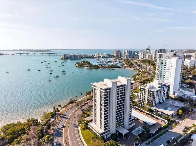 770 S Palm Ave #2, FL
