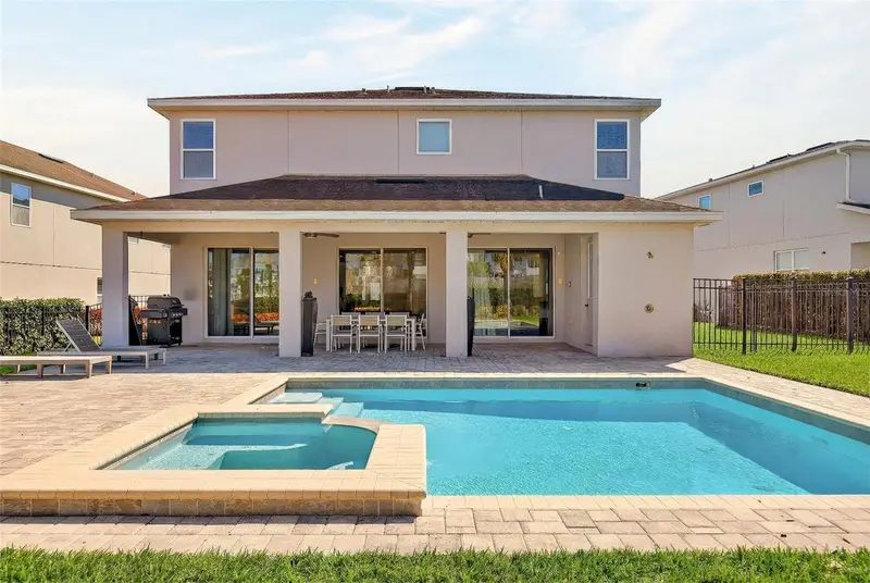 7724 Fairfax Drive, FL