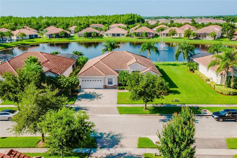 2591 Swoop Cir, FL