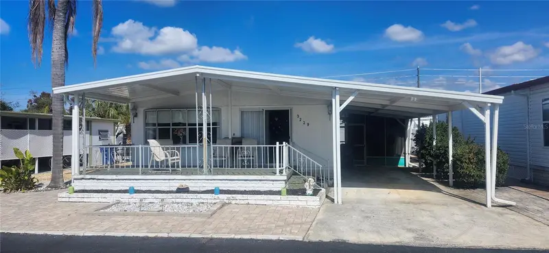 3229 Tiki Dr, FL