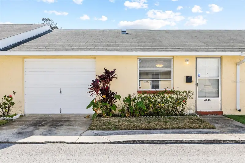 4948 Getner St, FL